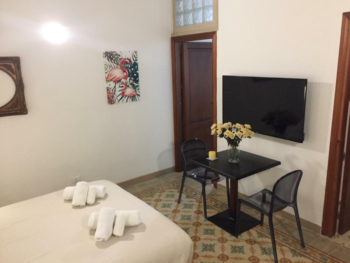 Al Civico 9 Apartamento Trapani Exterior foto