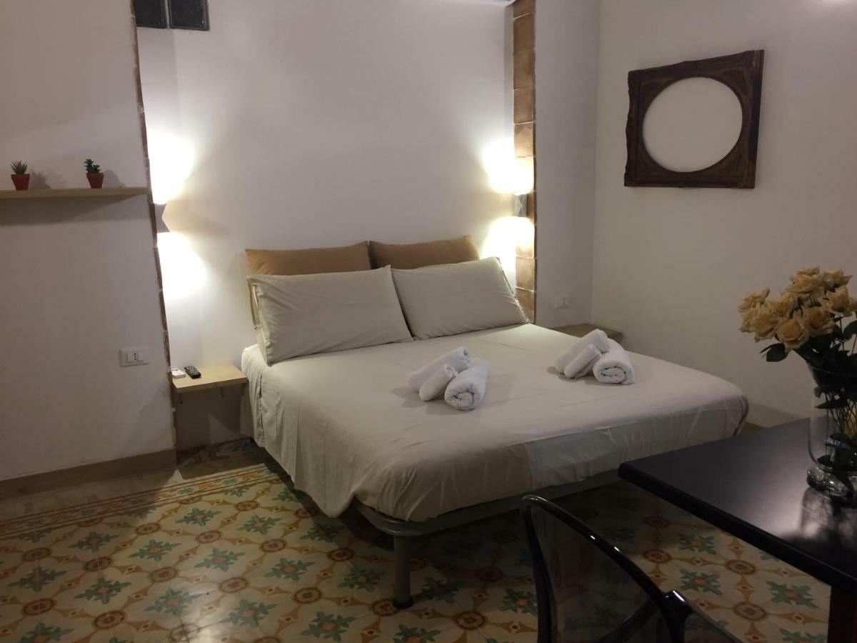 Al Civico 9 Apartamento Trapani Exterior foto